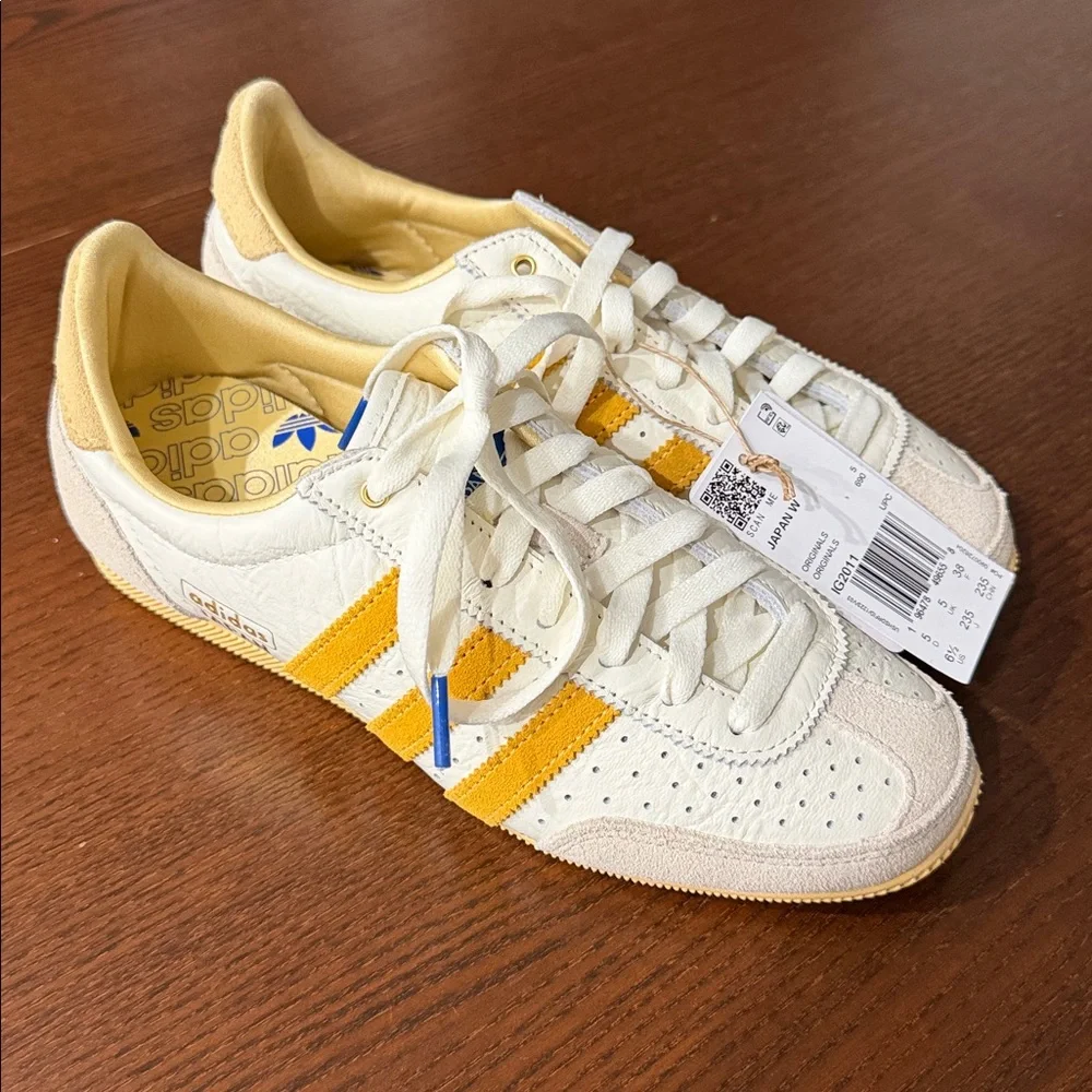 Adidas Originals Japan Shoes - Picture 4 of 4